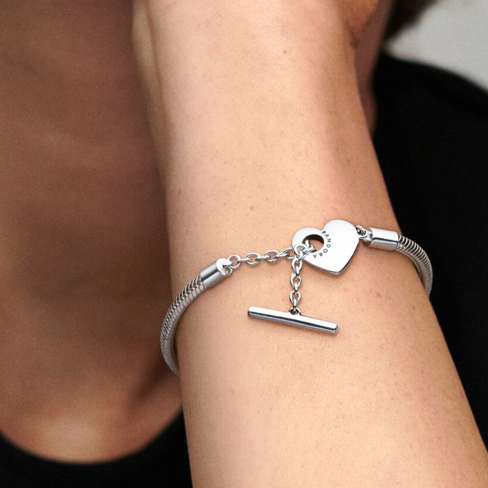 Pandora Moments Heart T-Bar Snake Chain Bracelet